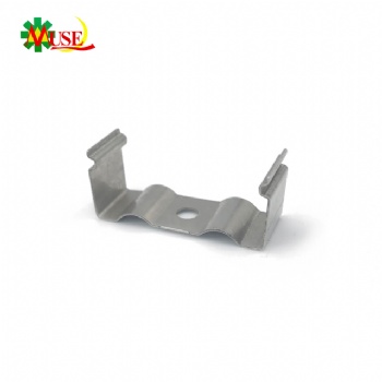 Customizable metal stamping mounting clip